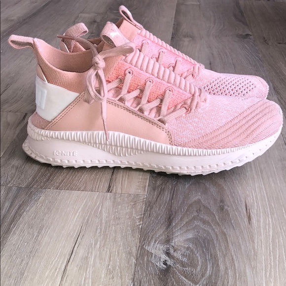 Puma sneakers - Picture 1 of 6